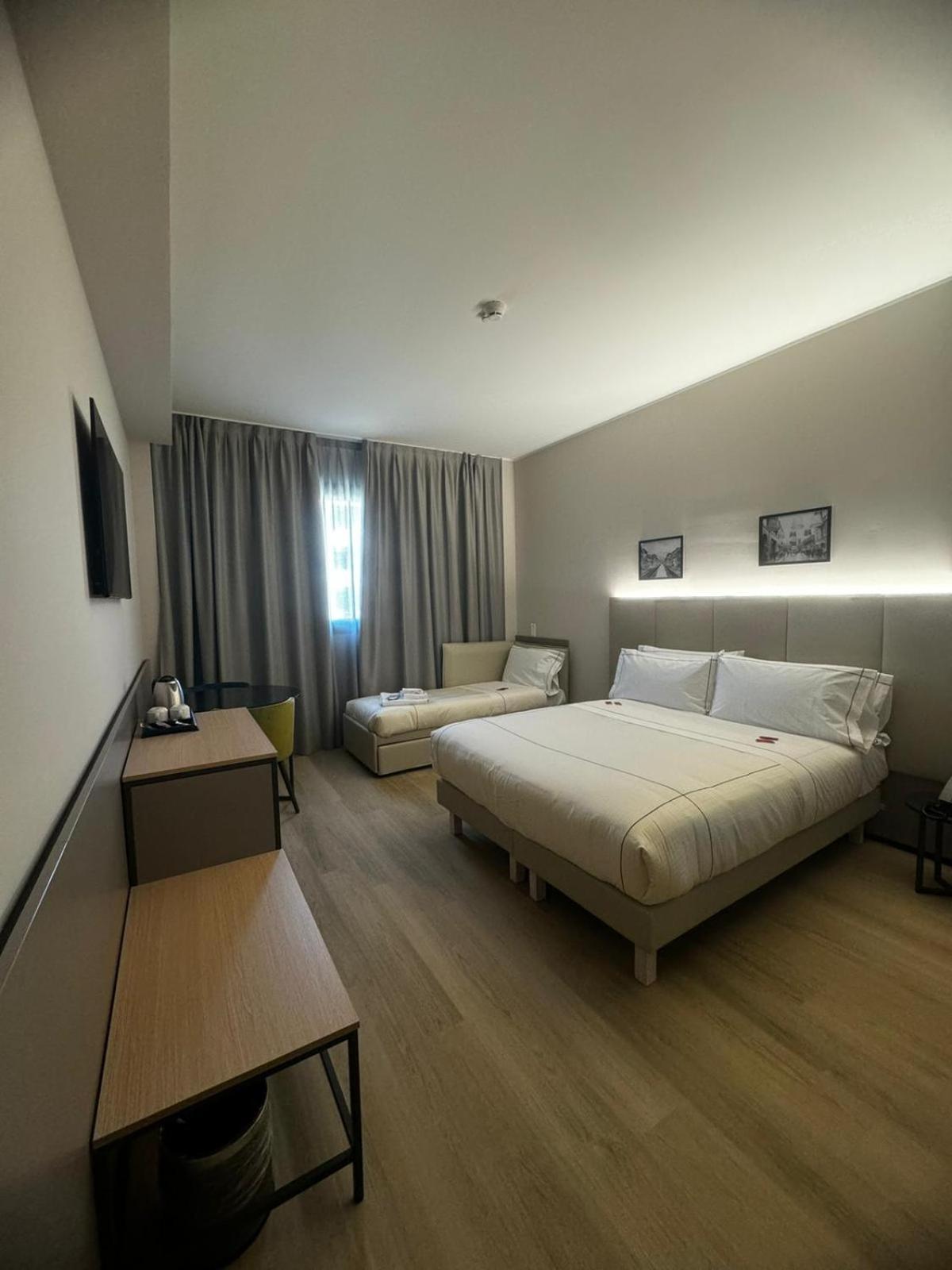 Acca Sporting Milano - Aa Hotels Opera Exterior photo