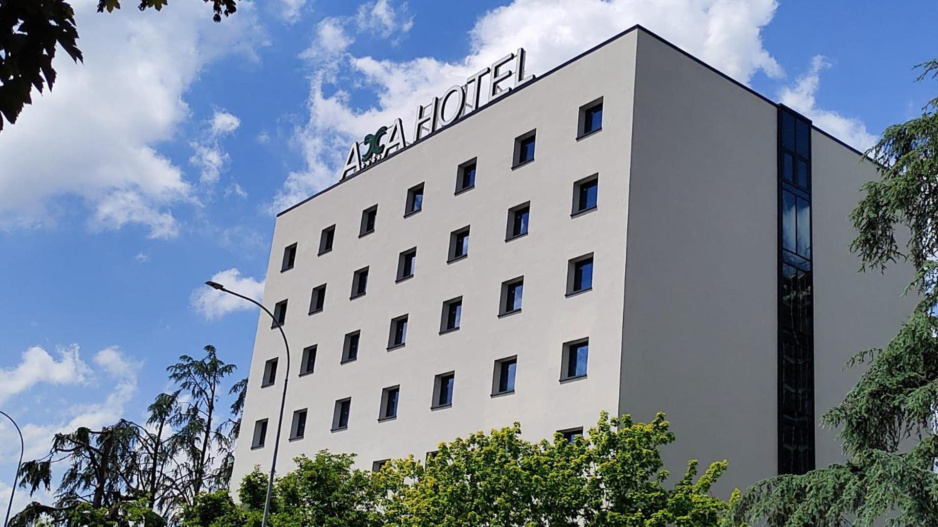 Acca Sporting Milano - Aa Hotels Opera Exterior photo